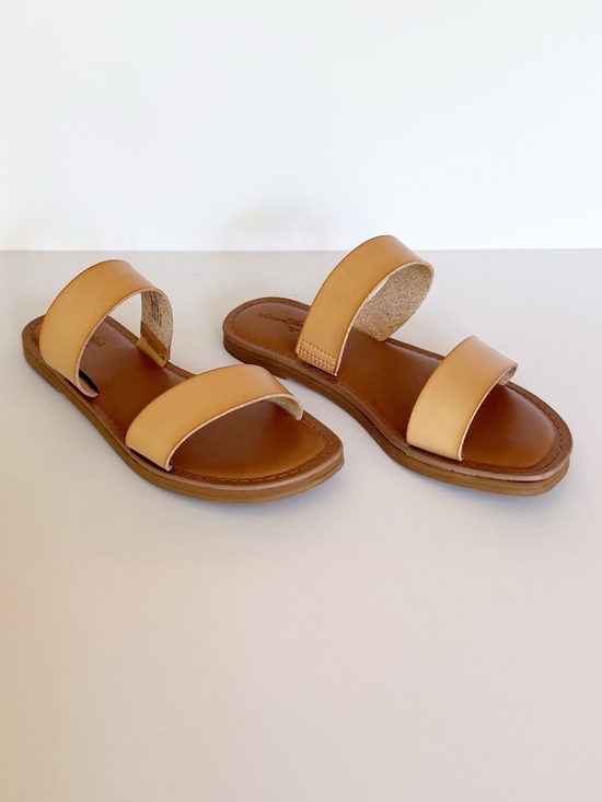 Universal Thread Shoes - Universal Thread Freda Two Band Slide Sandals